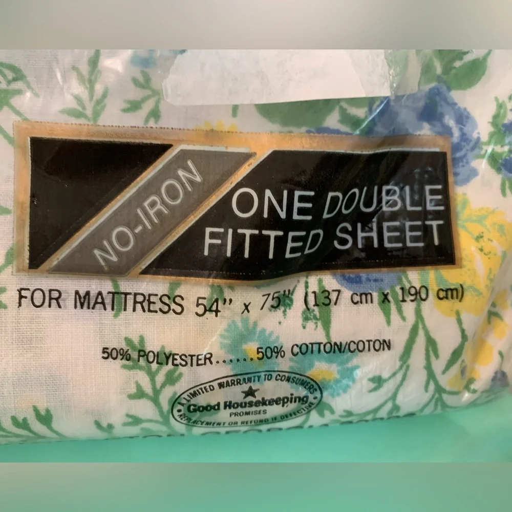 NWT Vintage Thomaston Blue & Yellow Floral Double Fitted Sheet 50/50 Cotton/Poly
